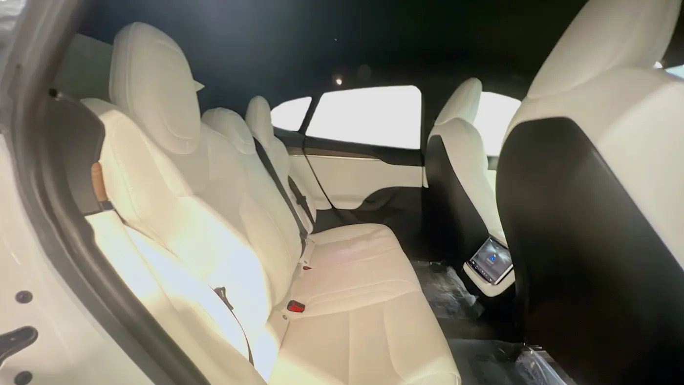 2023 Tesla Model S Base