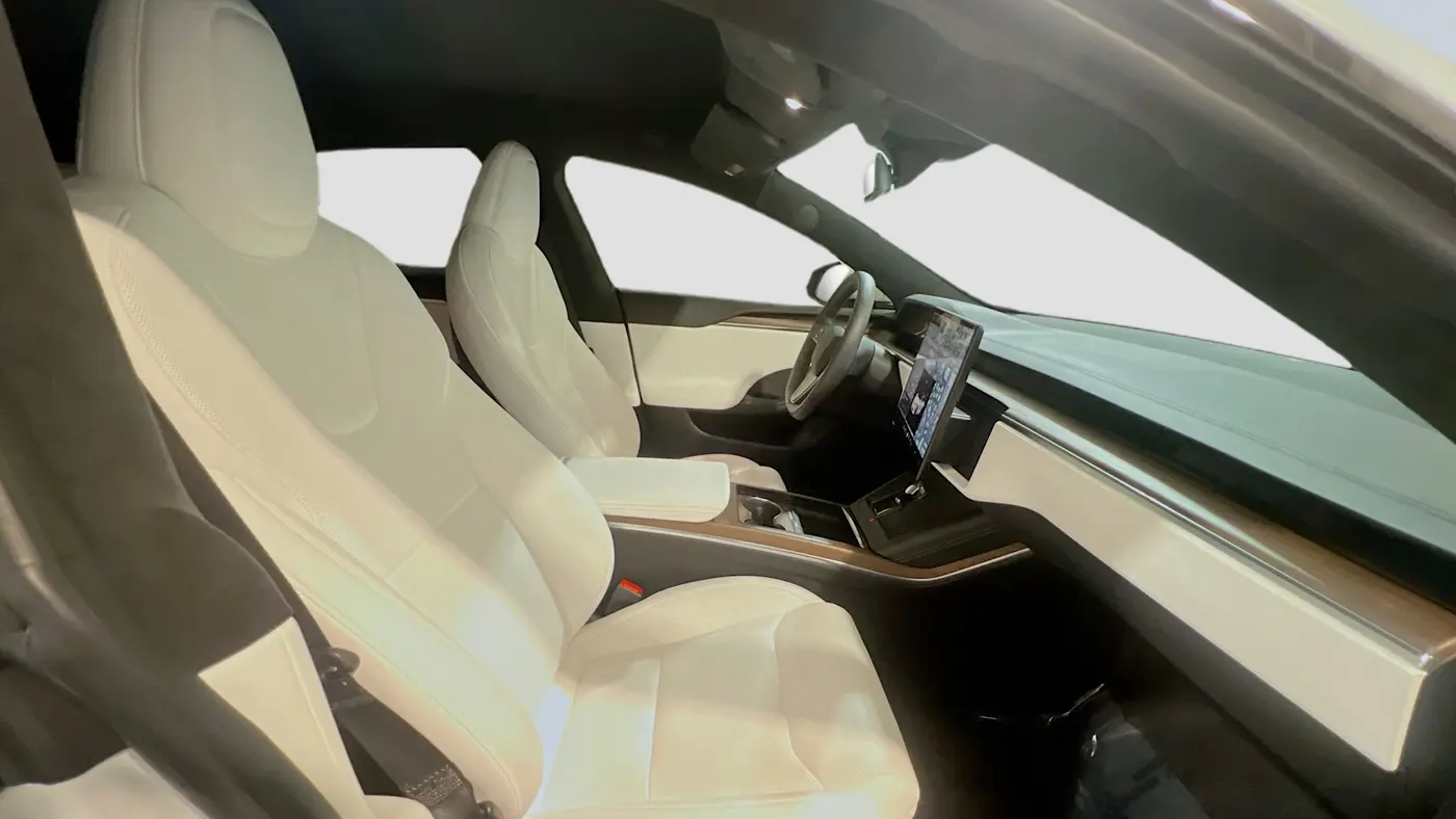 2023 Tesla Model S Base