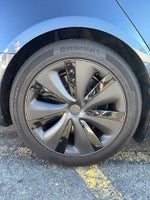 2024 Model S Thumbnail 5