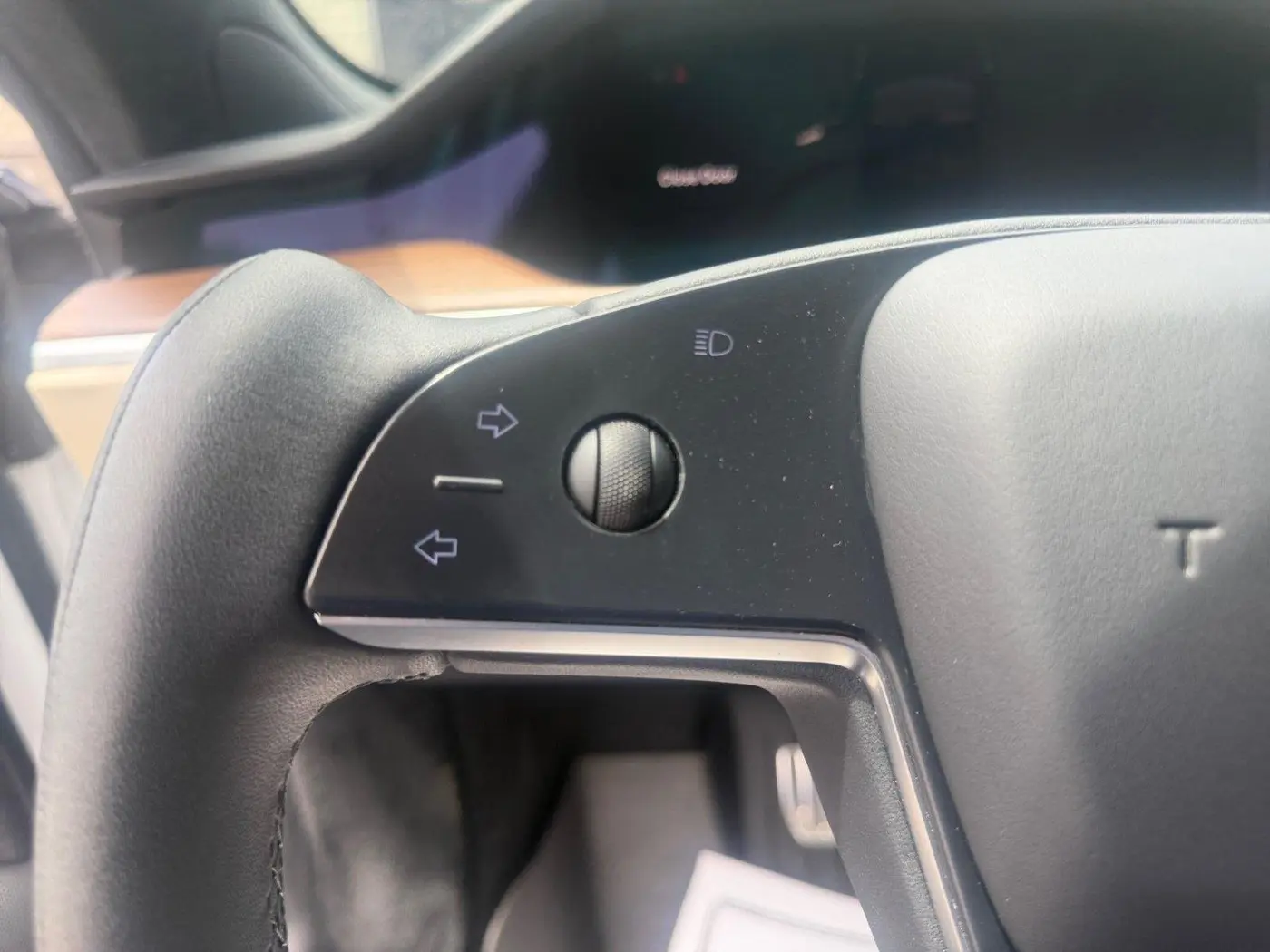 2023 Tesla Model S - $49,599