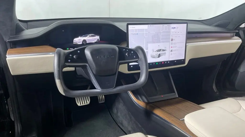2022 Tesla Model S Base