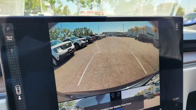 2022 Tesla Model S Base