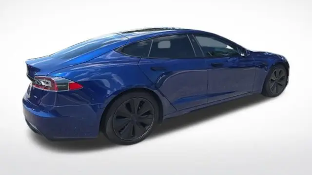 2021 Tesla Model S Plaid