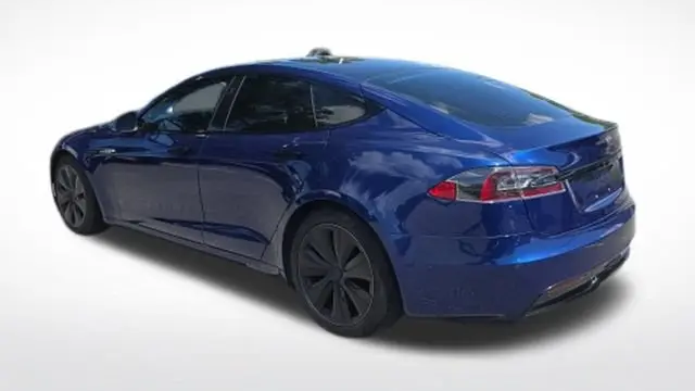 2021 Tesla Model S Plaid