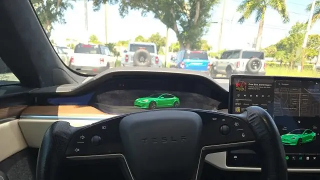 2021 Tesla Model S Plaid