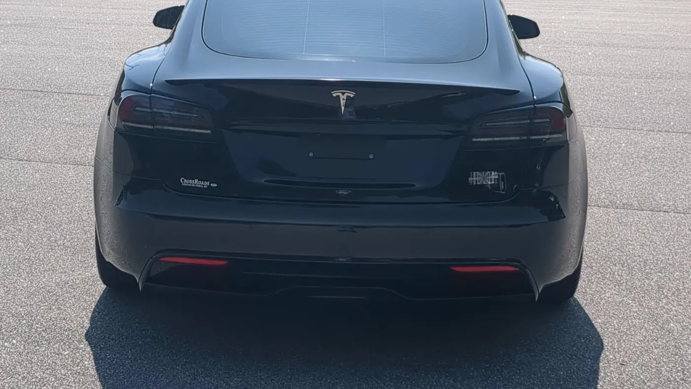 2023 Tesla Model S Plaid