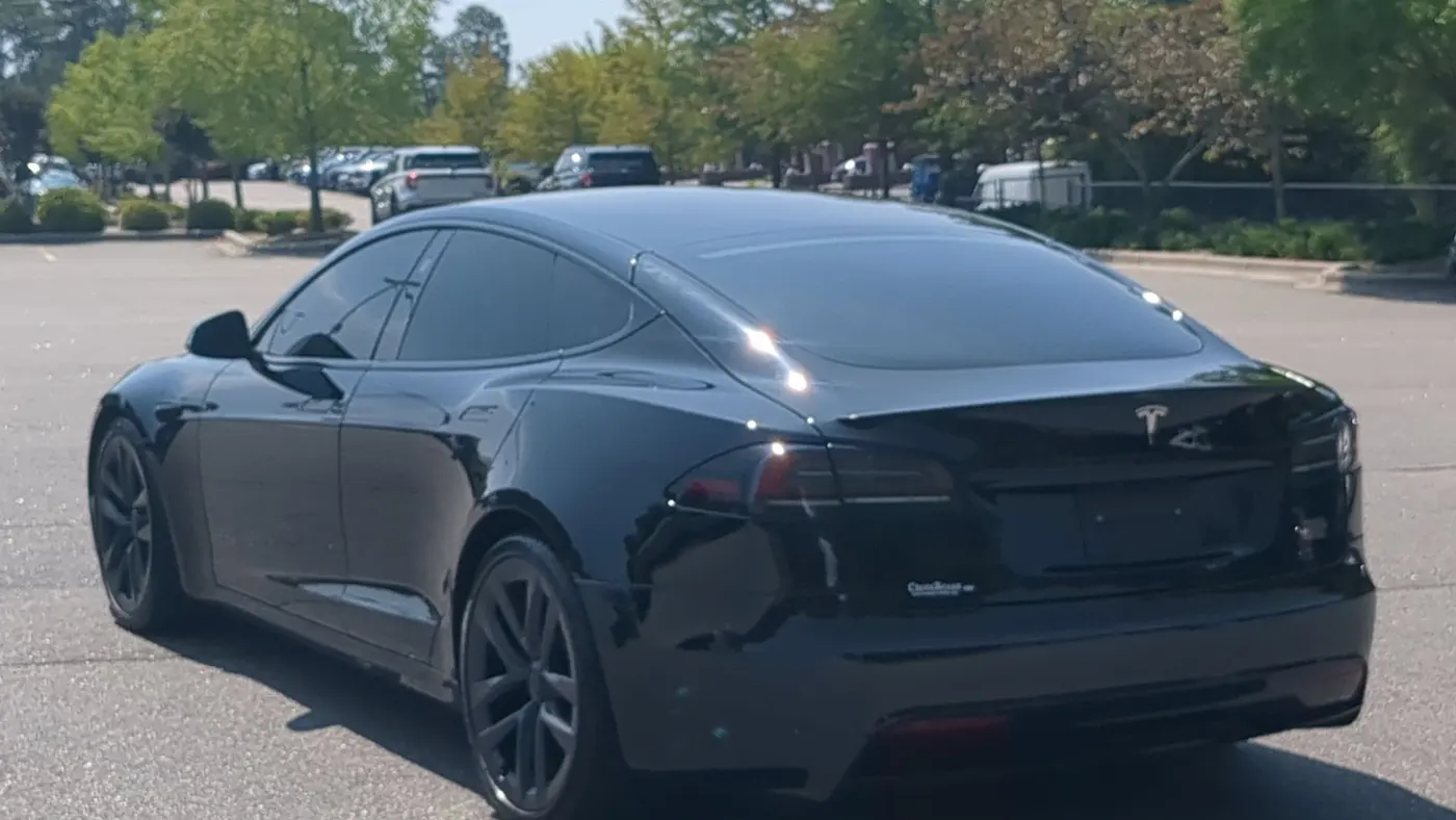 2023 Tesla Model S Plaid