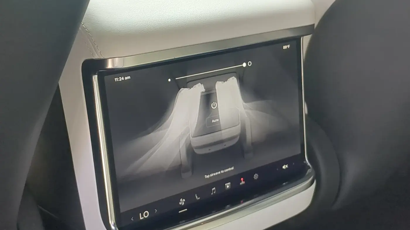 2023 Tesla Model S Plaid