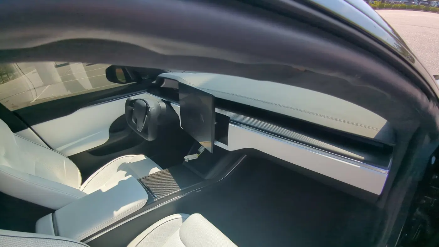 2023 Tesla Model S Plaid