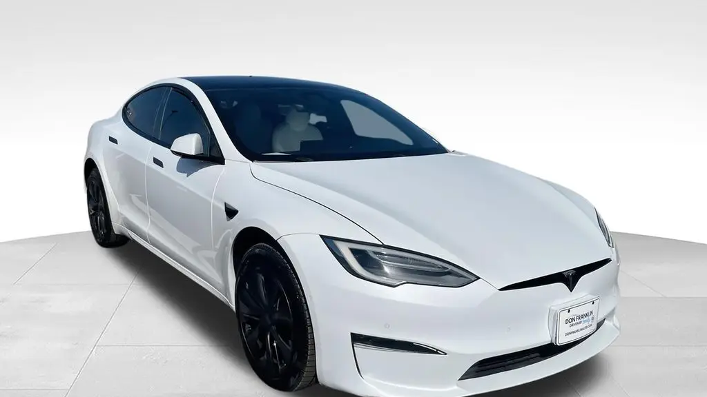2021 Tesla Model S Plaid