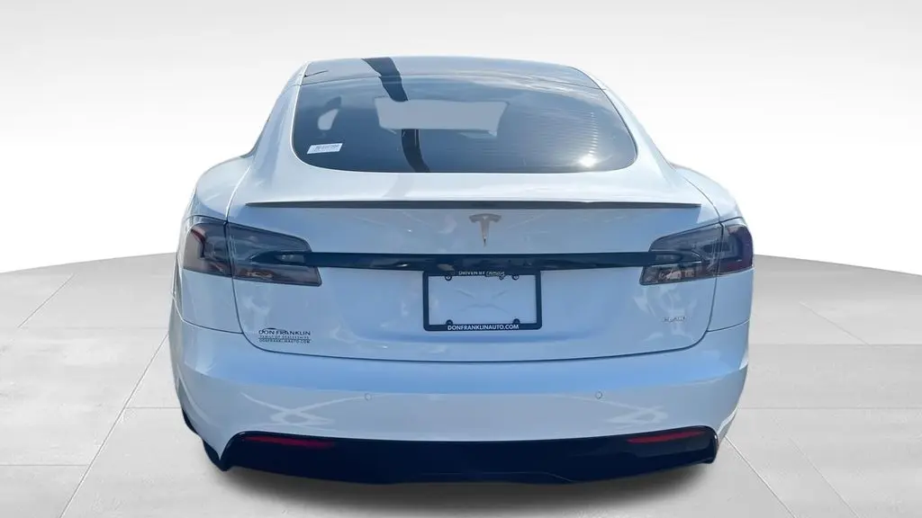 2021 Tesla Model S Plaid