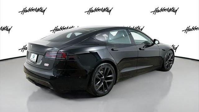2022 Tesla Model S Plaid