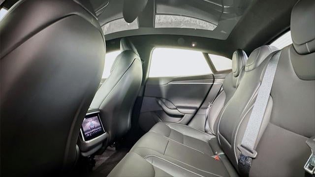 2022 Tesla Model S Plaid