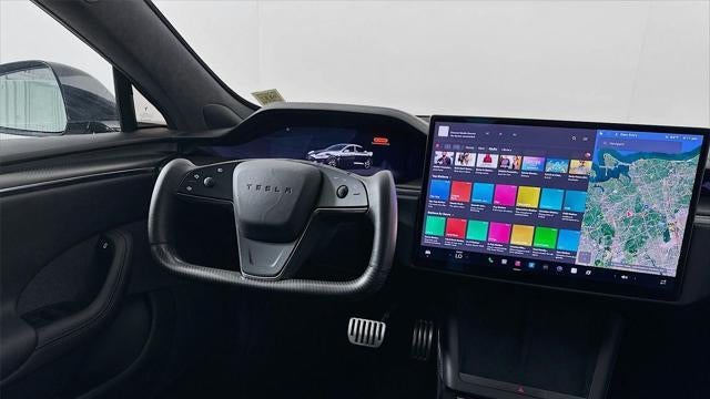 2022 Tesla Model S Plaid