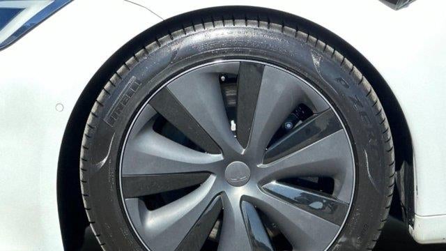 2022 Tesla Model S Plaid