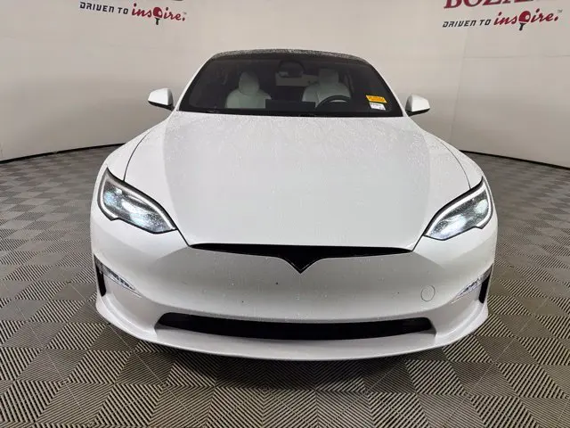 2022 Tesla Model S Plaid — photo 1 of 12