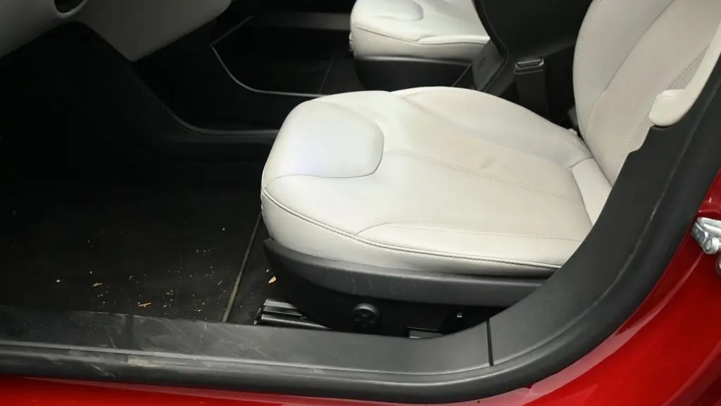 2014 Tesla Model S 85