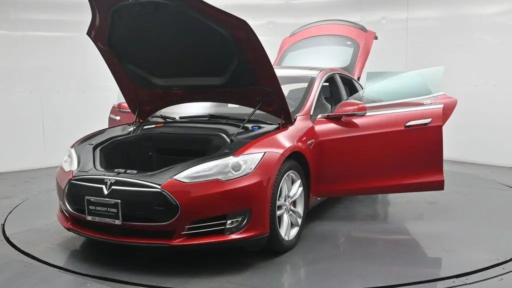 2014 Tesla Model S 85