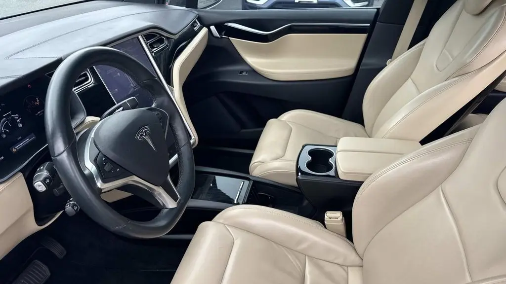 2016 Tesla Model X 60D