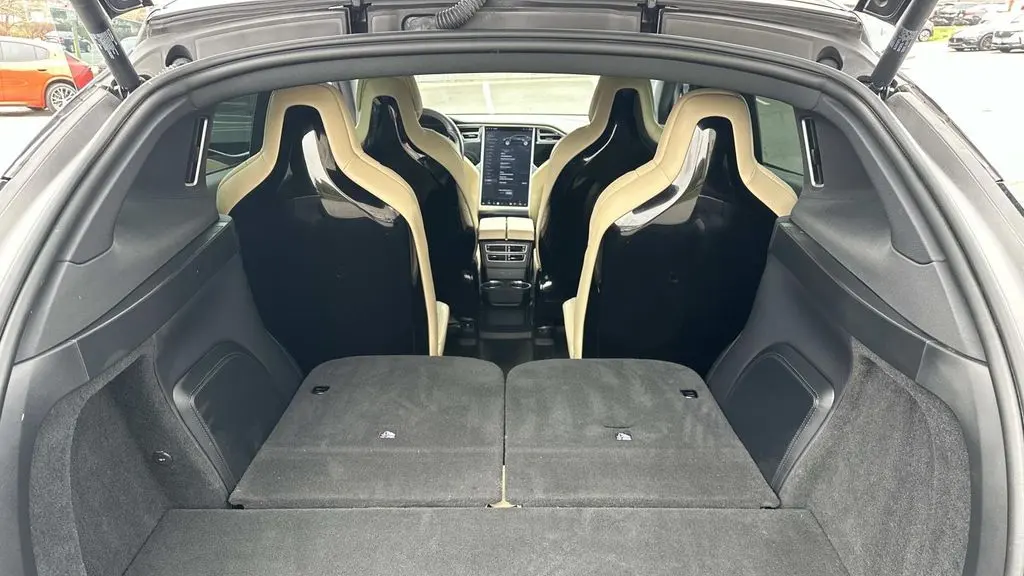 2016 Tesla Model X 60D