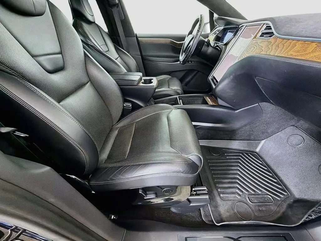 2017 Tesla Model X - $22,299
