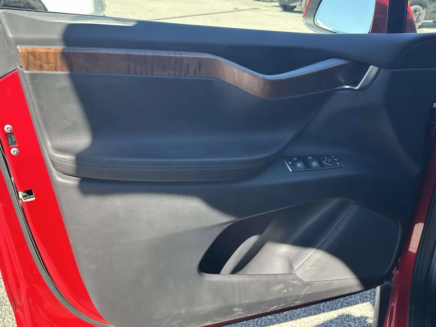 2020 Tesla Model X - $35,000