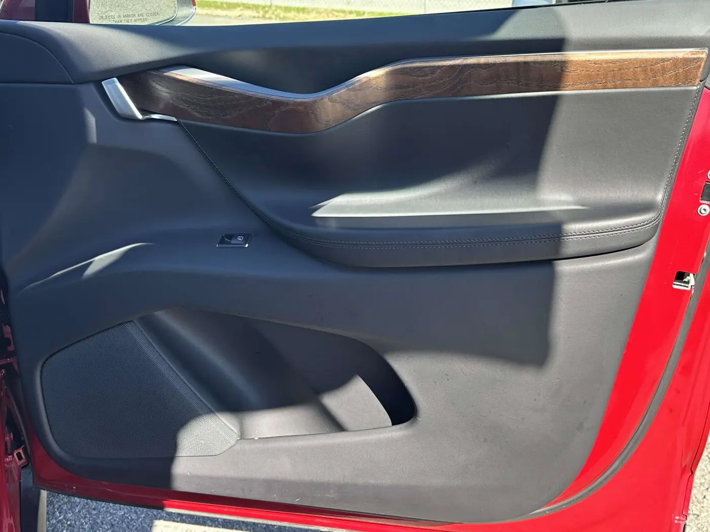 2020 Tesla Model X - $35,000