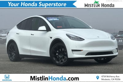 Photo of a 2021 Tesla Model Y Standard Range 4DR Crossover for sale