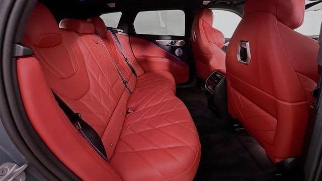 2023 BMW XM Base