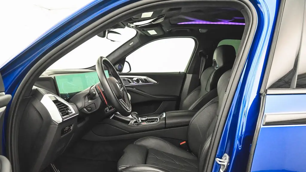 2023 BMW XM Base