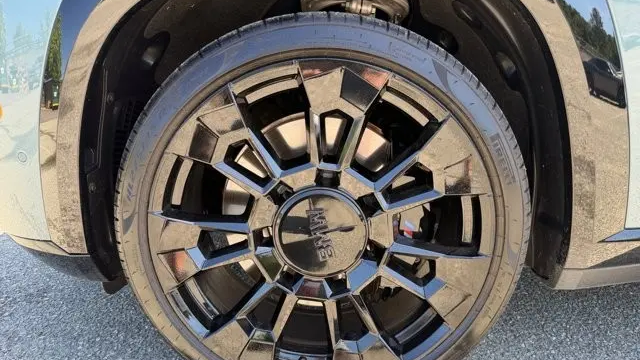 2023 BMW XM Base
