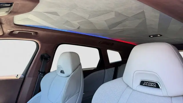 2023 BMW XM Base