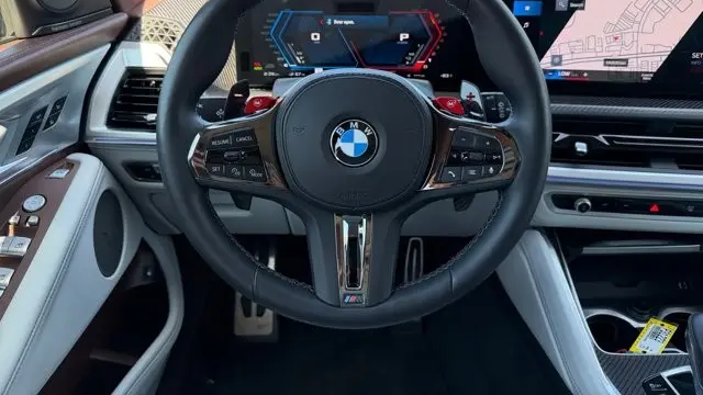 2023 BMW XM Base