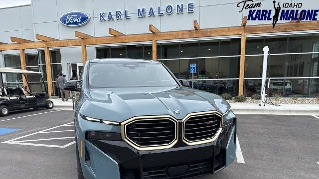 2023 BMW XM Base