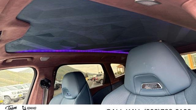 2023 BMW XM Base