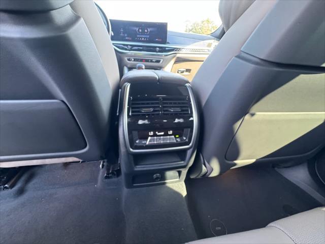 2024 BMW X6 - $101,975