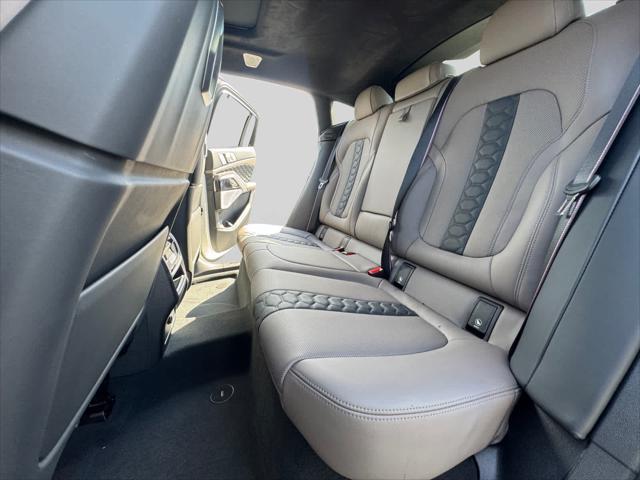 2024 BMW X6 - $101,975