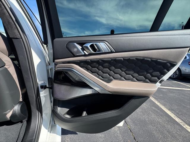 2024 BMW X6 - $101,975