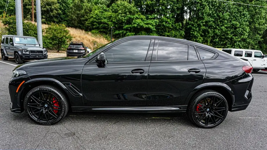 2025 BMW X6 M Competition