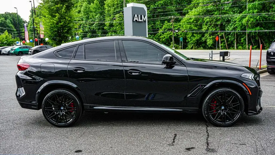 2025 BMW X6 M Competition