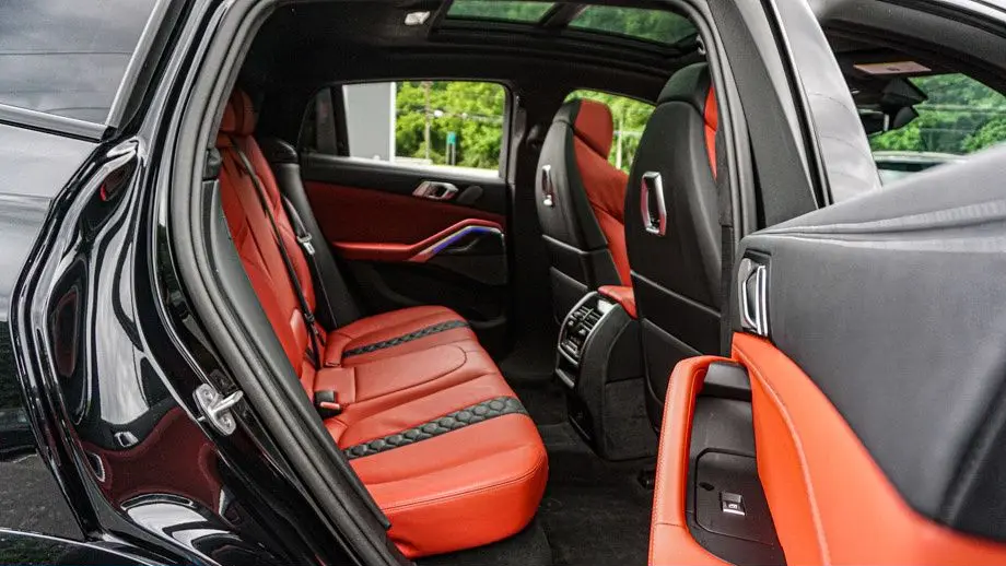 2025 BMW X6 M Competition