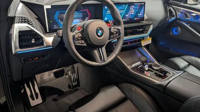 2026 BMW XM Label