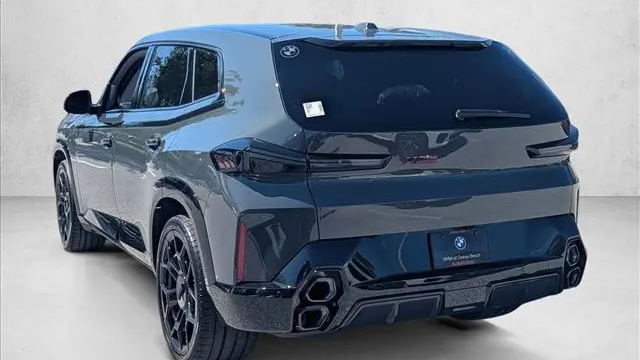2026 BMW XM Label