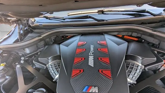 2026 BMW XM Label