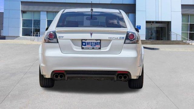 2009 Pontiac G8 GT w/Bluetooth