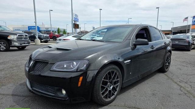 2009 Pontiac G8 Base w/Bluetooth