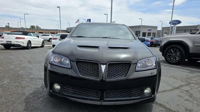 2009 Pontiac G8 Base w/Bluetooth