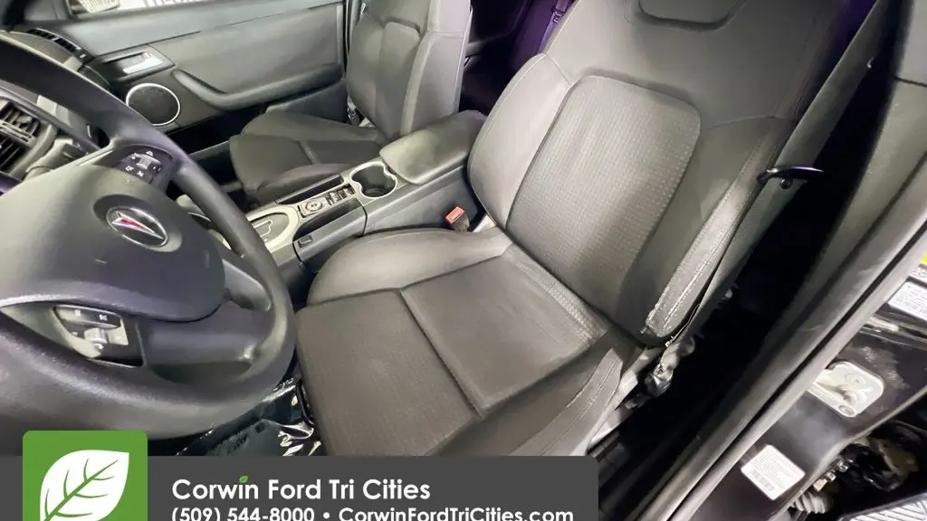 2009 Pontiac G8 Base w/Bluetooth