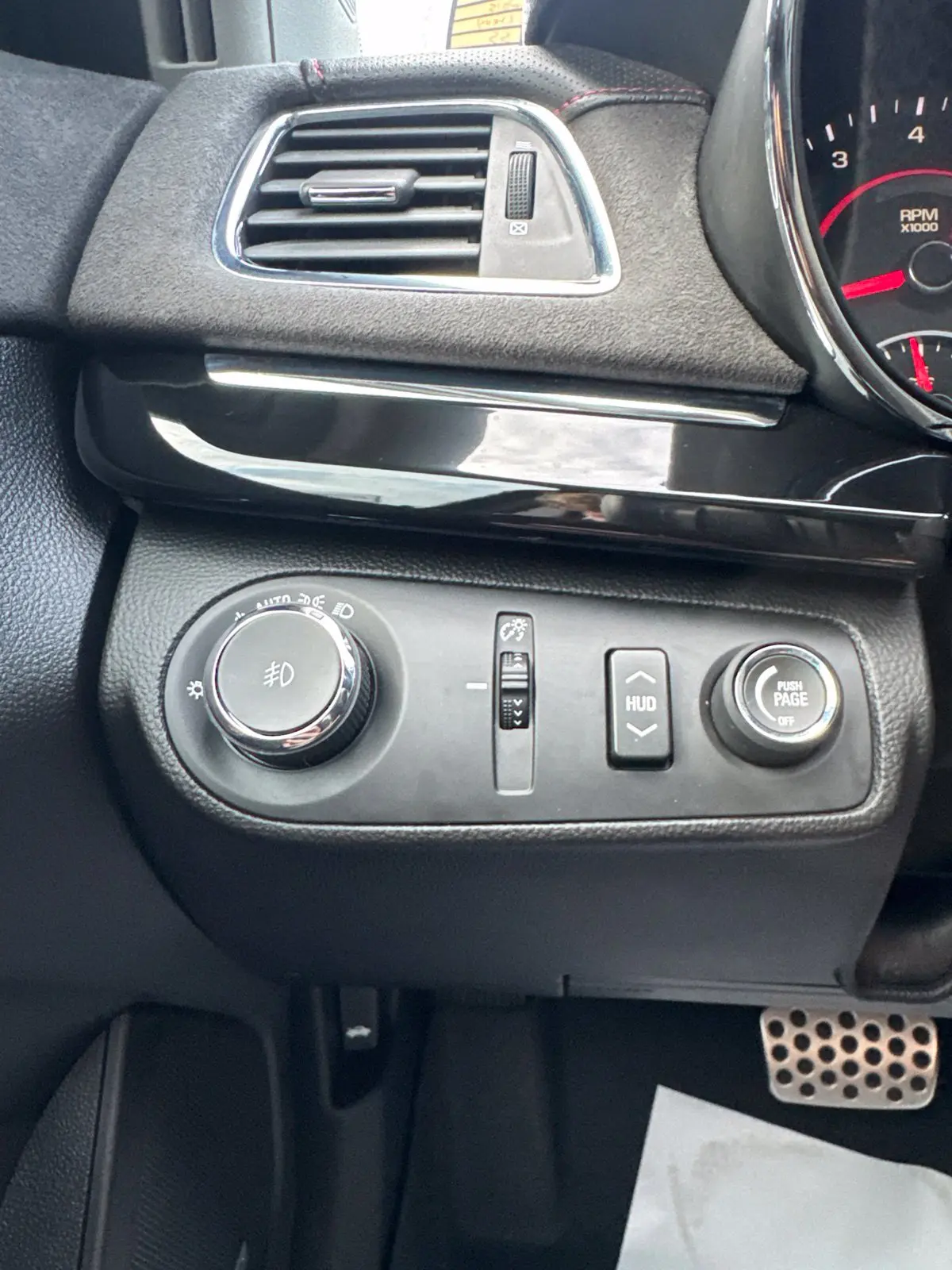 2015 Chevrolet Ss - $35,000