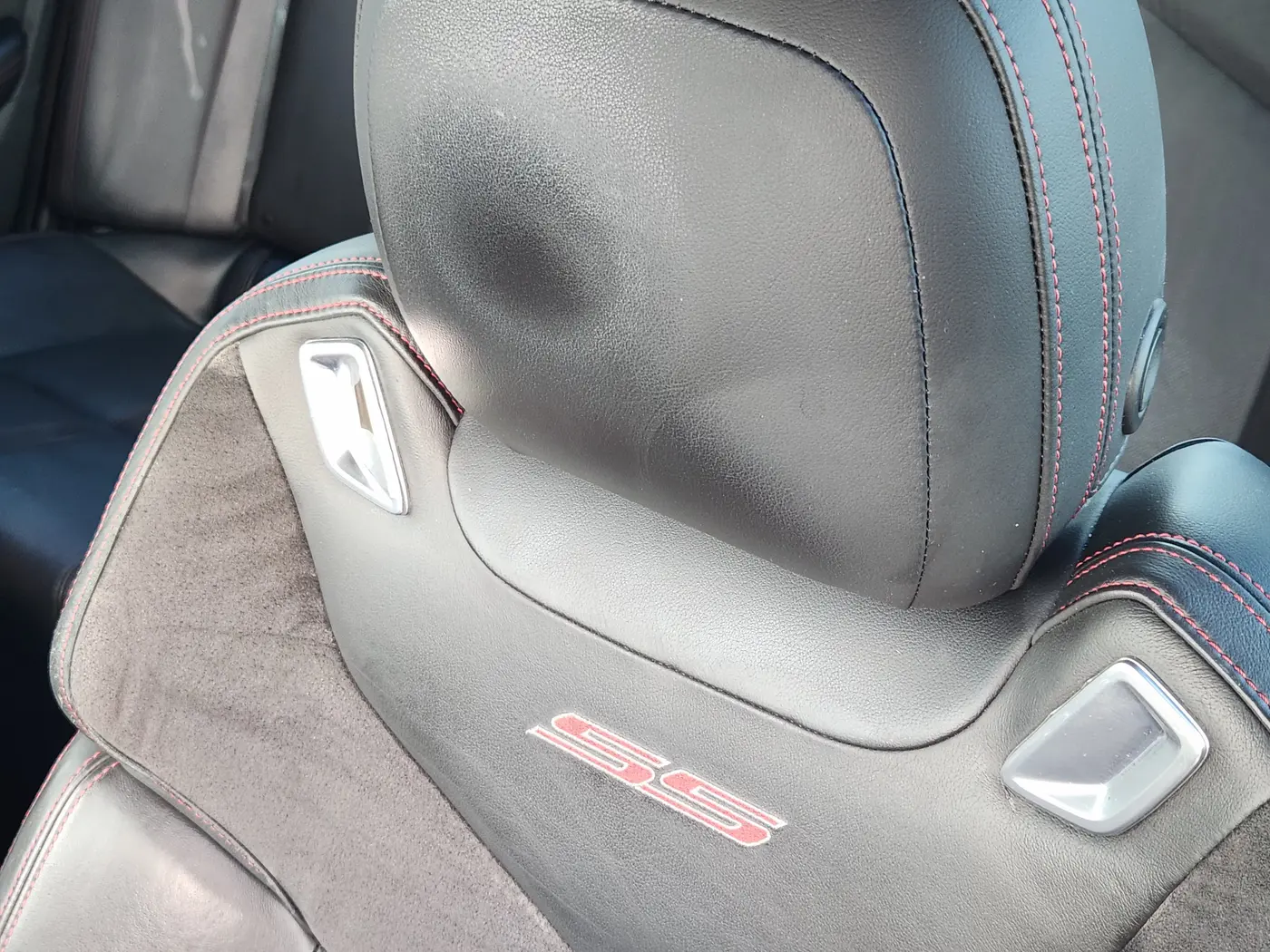 2014 Chevrolet Ss - $34,917